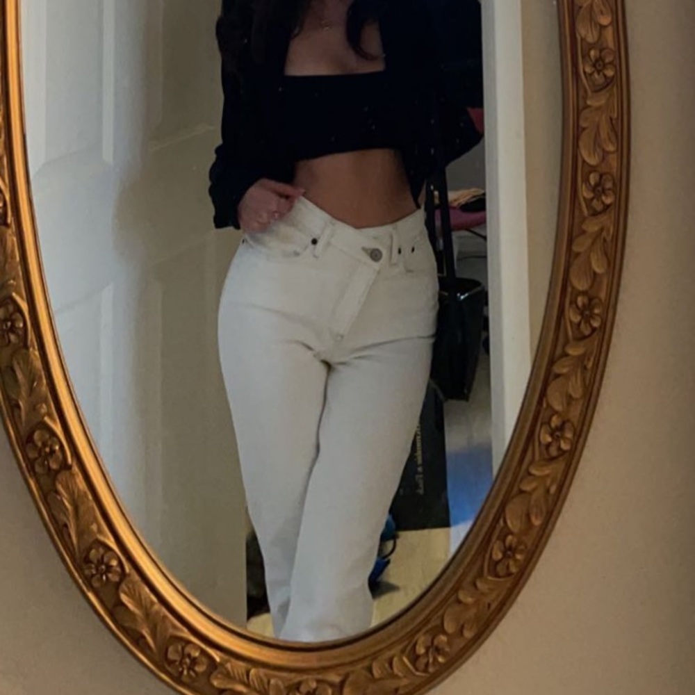 Ultra high rise white denim cross over jean Abercrombie